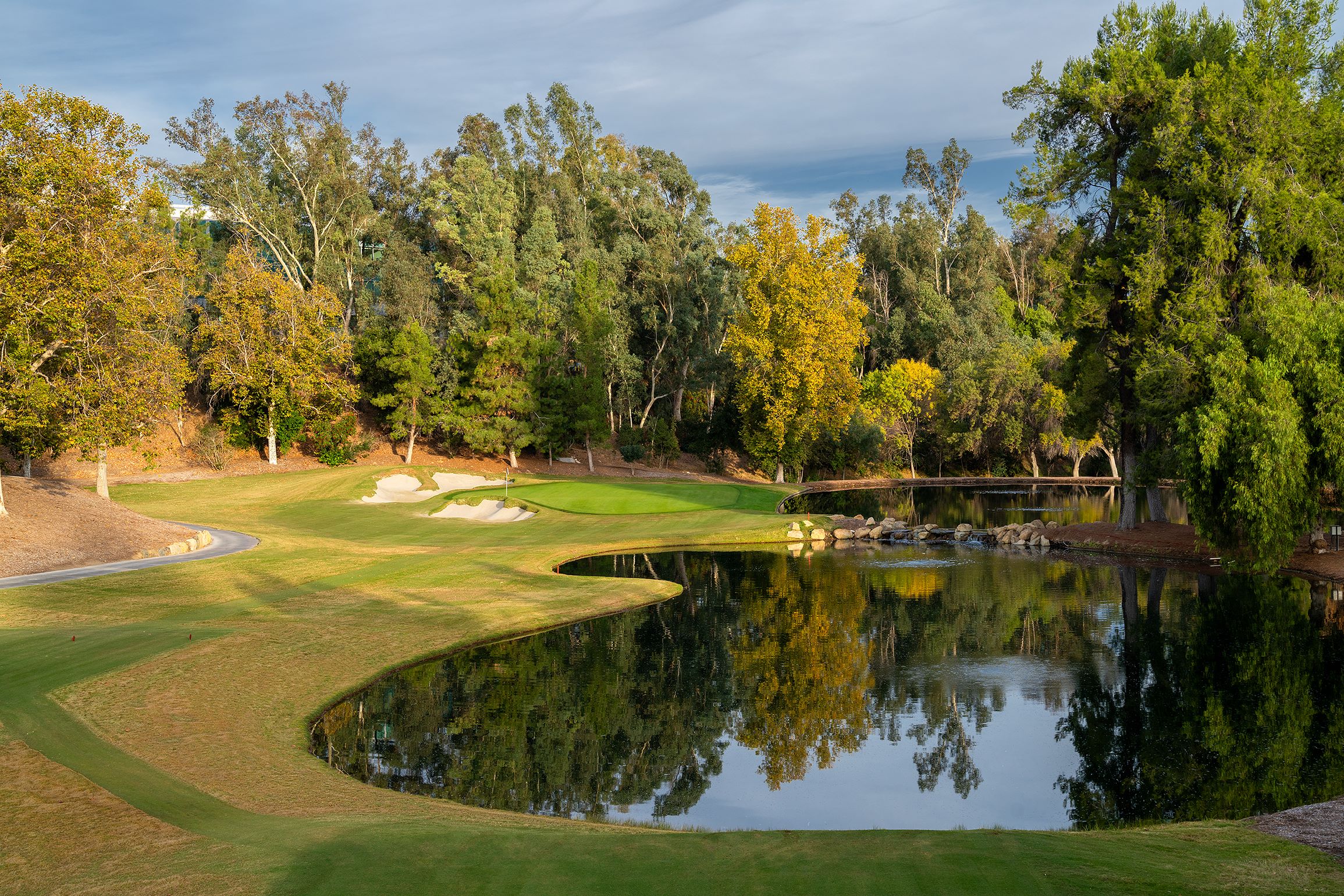 Valencia_Hole 3R.jpg