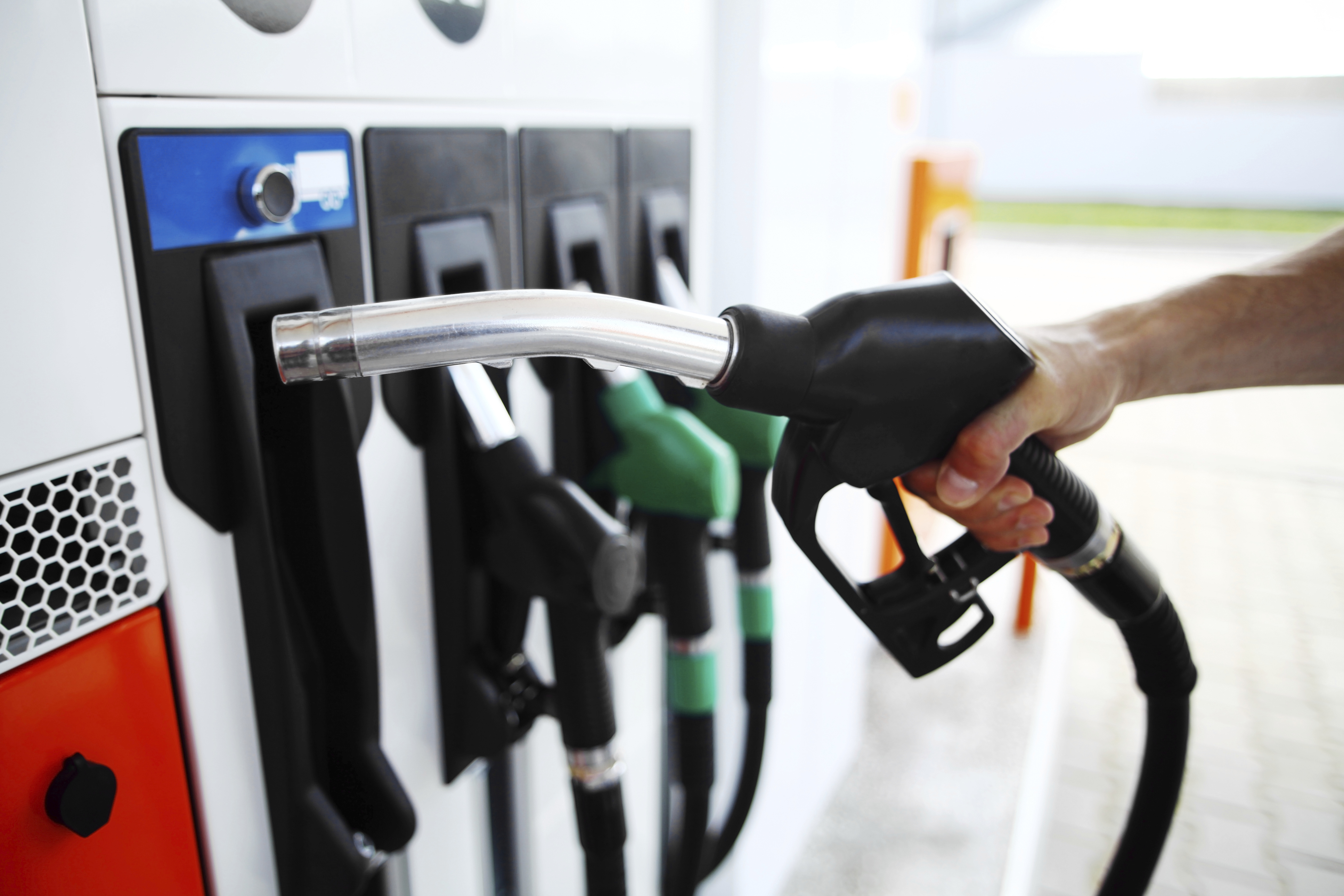 Gas Nozzle cu.jpg